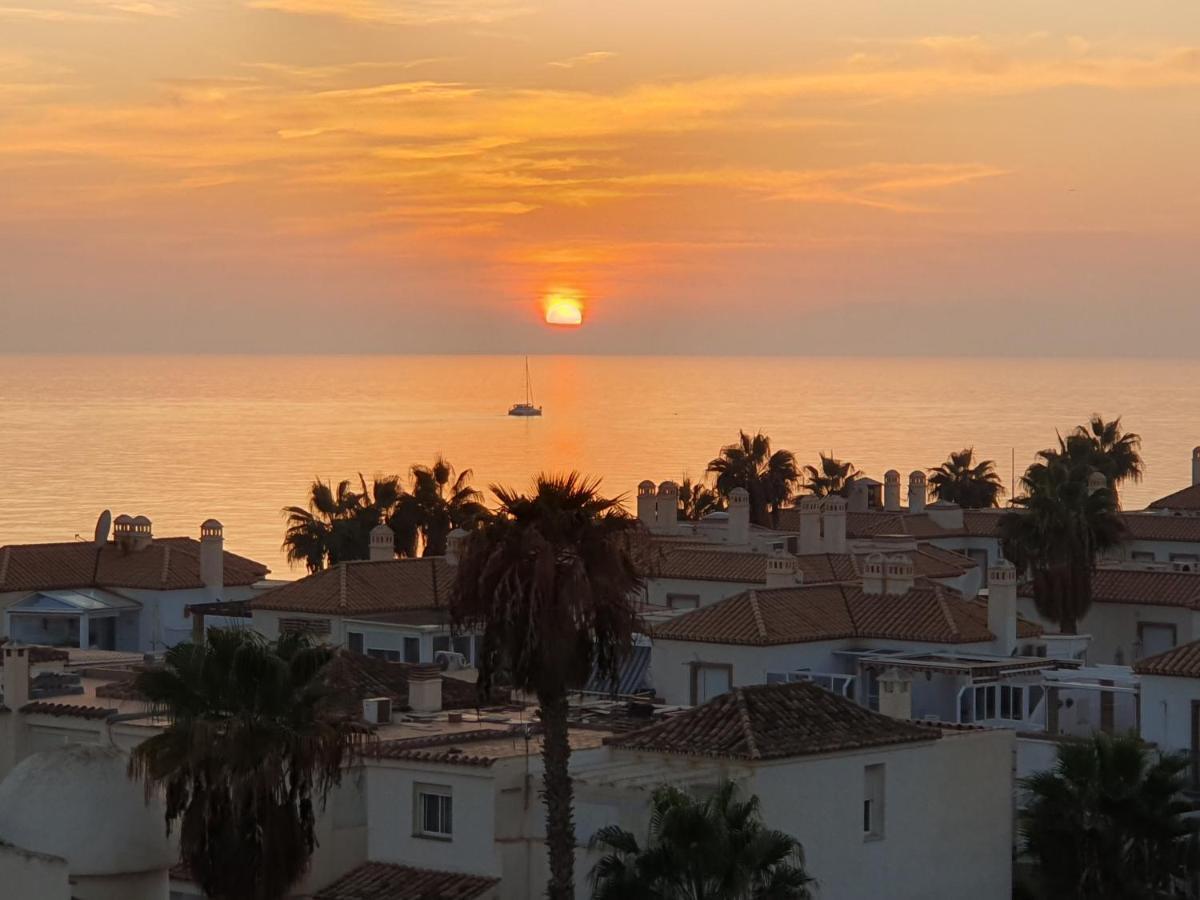 Casa Alegria - Laguna Beach トロクス・コスタ エクステリア 写真